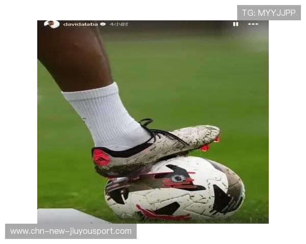 皇马训练场内部视频曝光，阿拉巴复出状态惊艳，皇马训练课